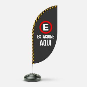 Wind Banner Pena - Kit Completo ★ Tecido Poliéster 93g ★ PENA ★ Colorido Frente e Verso  ★ Tecido impressão Dupla Face Costurado / Base Plástica / Haste Desmontável Curva ★ Impressão UHD Sublimática